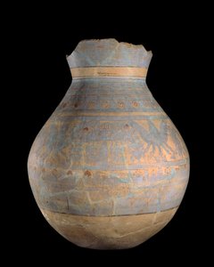 Süslü Kap - A yüzü, Tell-El Amarna, MÖ 14. yüzyıl (çömlek)